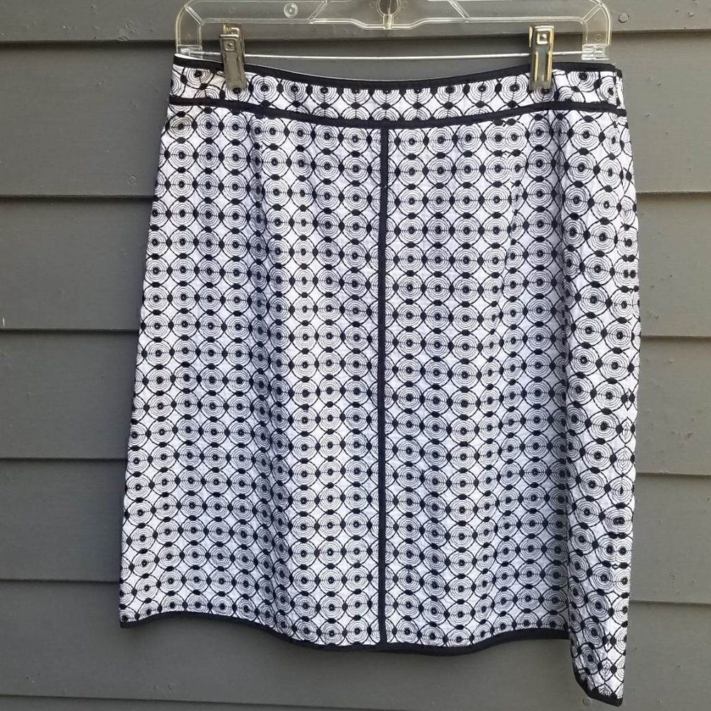 Talbots Cotton Black White Embroidered Circles Skirt size 8